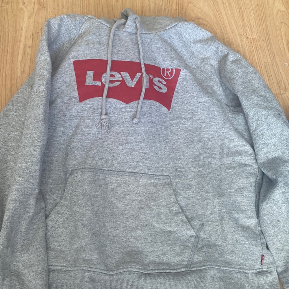 levi hoodie